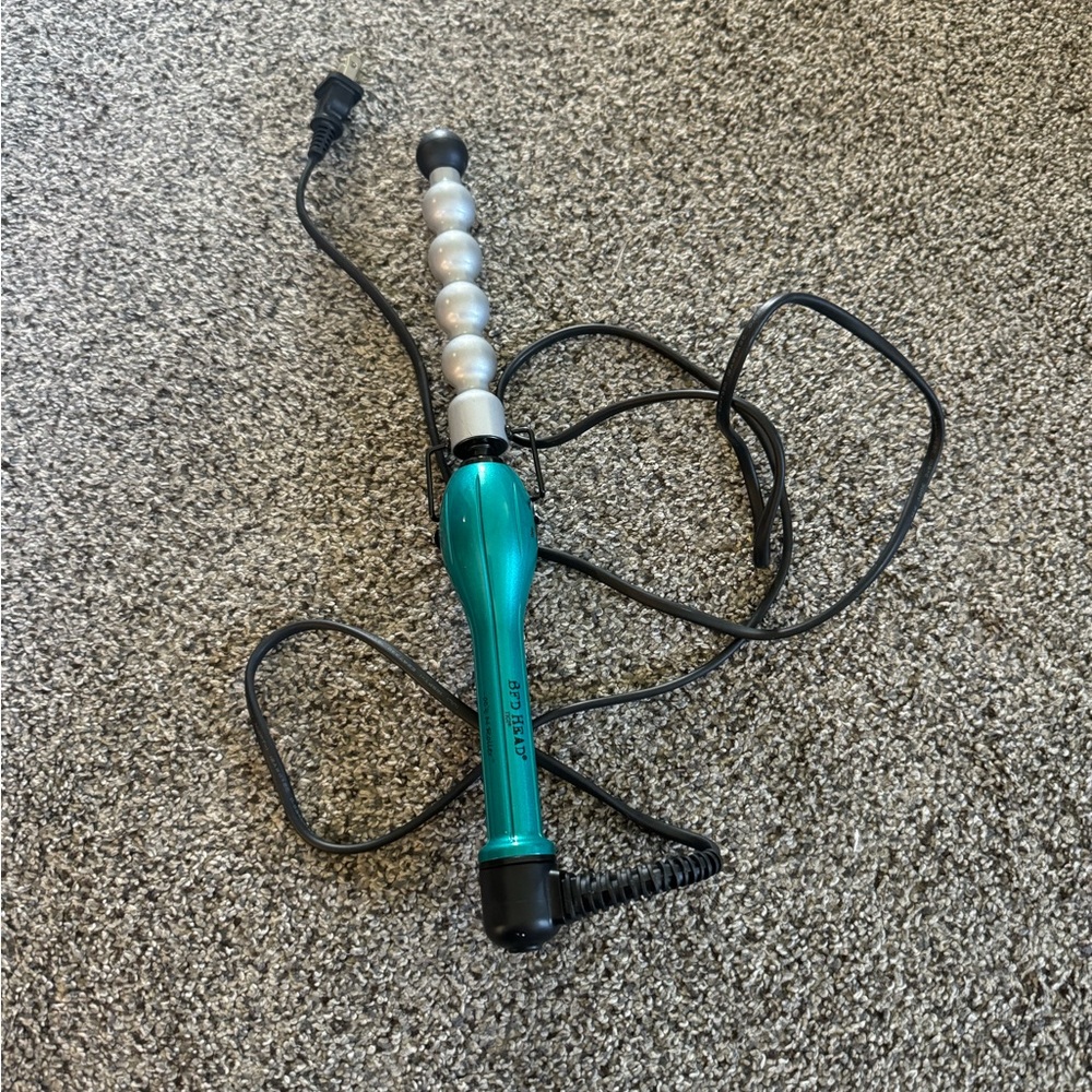 Bed head curling wand